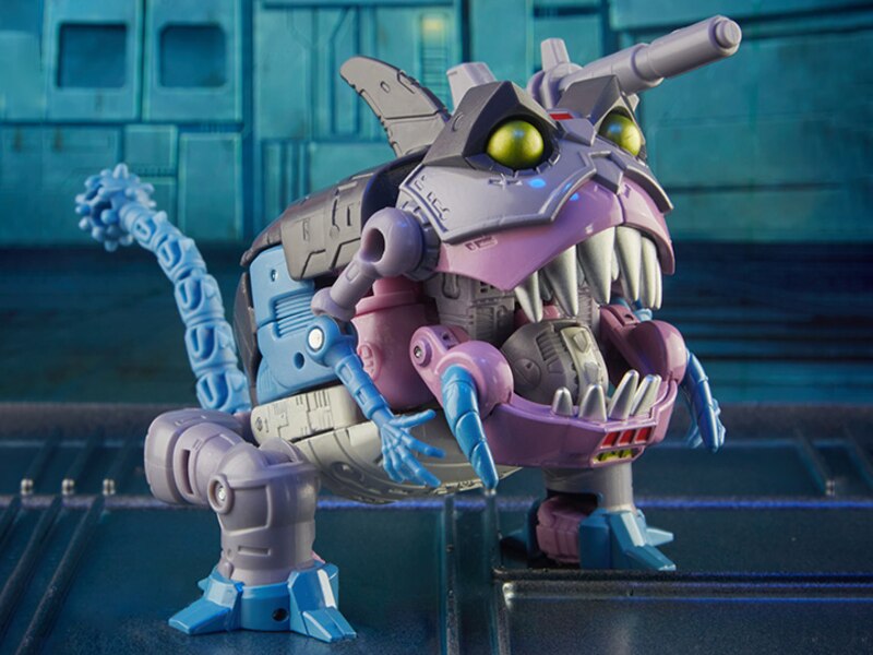 Transformers Generations Studio Series Gnaw Official Images  (1 of 11)